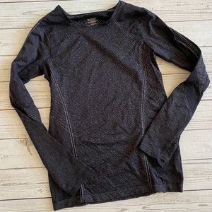 Black glitter Athleta running shirt M